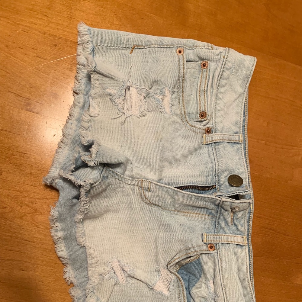 American Eagle light wash stretchy jean shorts